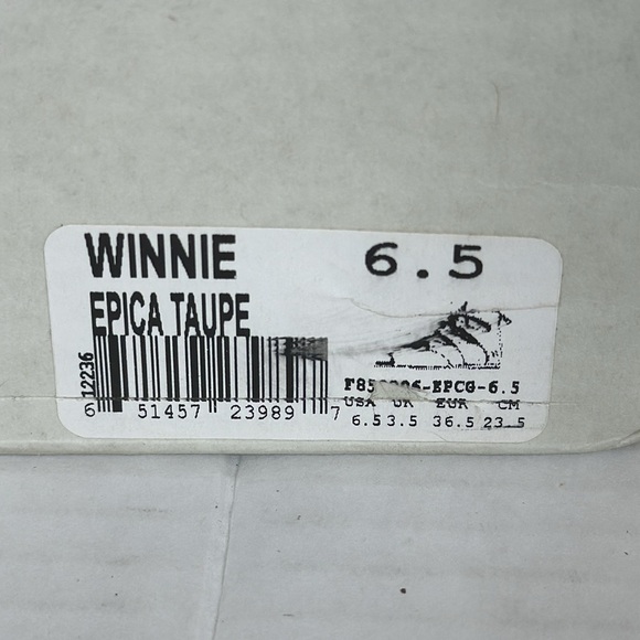 ROAN  BED/STU Women's 6.5 Distress Suede Winnie Flat Sandals Whitewash Taupe NWT - Picture 8 of 11